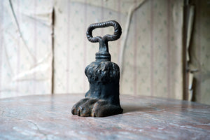 A Good 19thC Lions Paw Cast Iron Doorstop c.1820-40