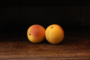 A Fine Pair of Mid 20thC Italian Carved Marble Faux Peaches